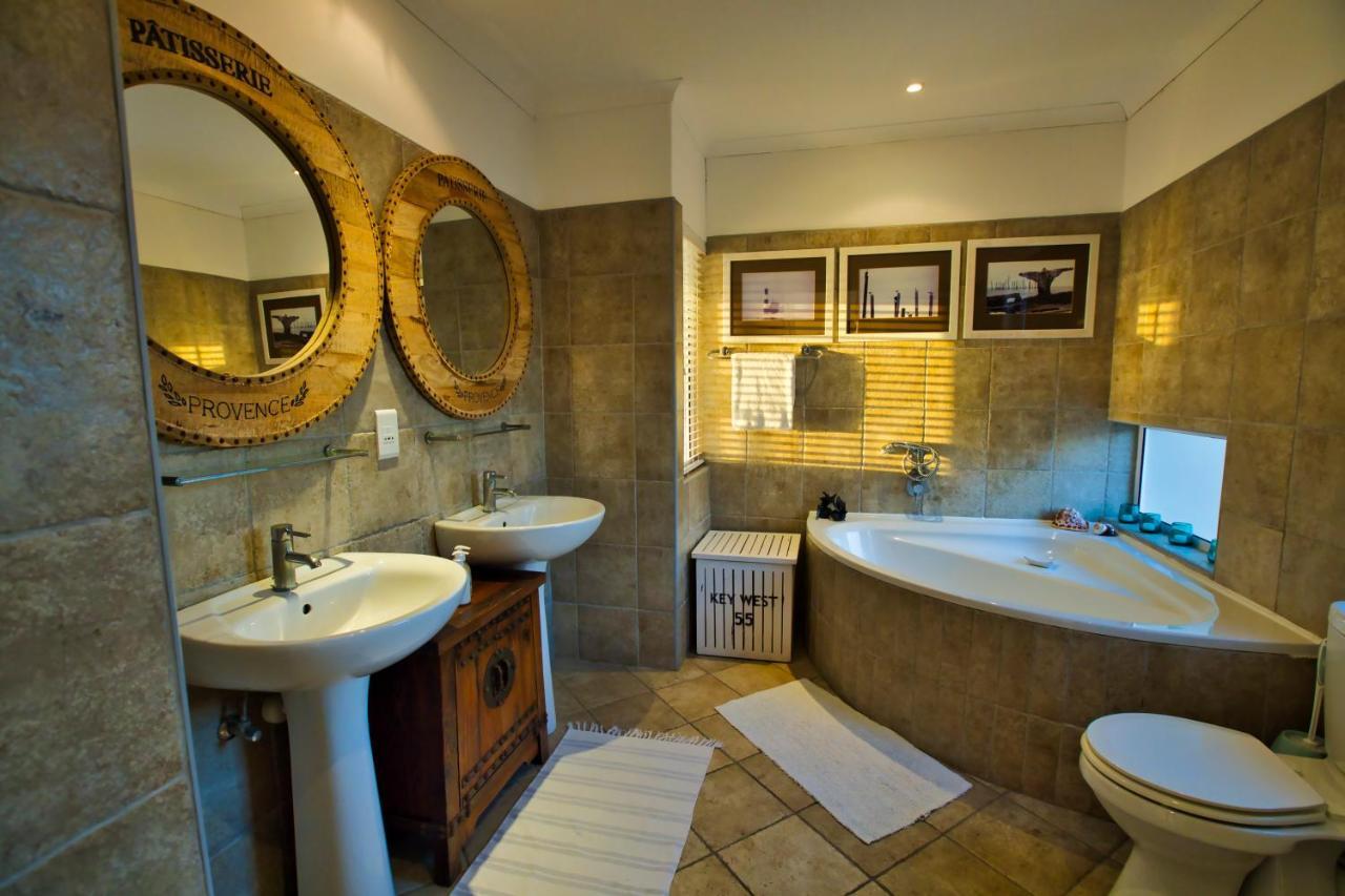 Atlantic Waterfront Cottage D3, 4 Bedroom, Sea View Swakopmund Exterior photo