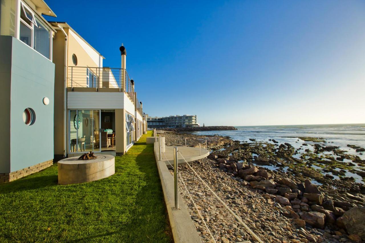 Atlantic Waterfront Cottage D3, 4 Bedroom, Sea View Swakopmund Exterior photo