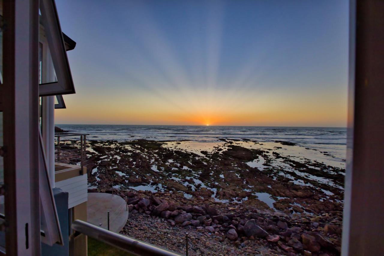 Atlantic Waterfront Cottage D3, 4 Bedroom, Sea View Swakopmund Exterior photo